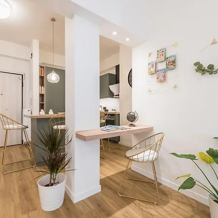 Διαμέρισμα Chic And Comfort In